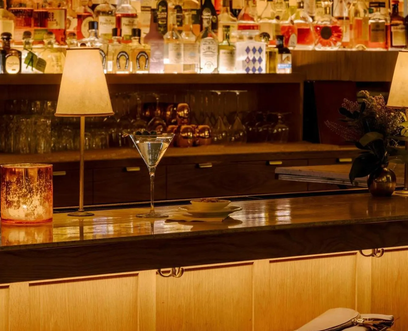Chambers Hotel Central Park South, Sonder By Marriott Bonvoy Нью-Йорк