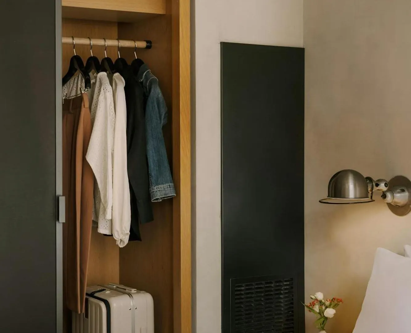 Chambers Hotel Central Park South, Sonder By Marriott Bonvoy Нью-Йорк 4*,