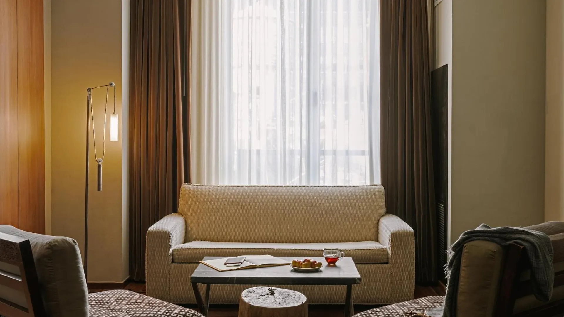 Chambers Hotel Central Park South, Sonder By Marriott Bonvoy New York