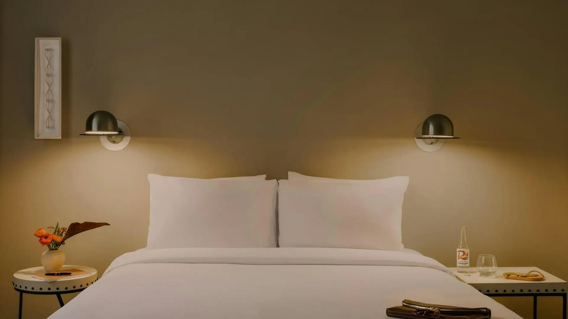 Chambers Hotel Central Park South, Sonder By Marriott Bonvoy 4*, New York