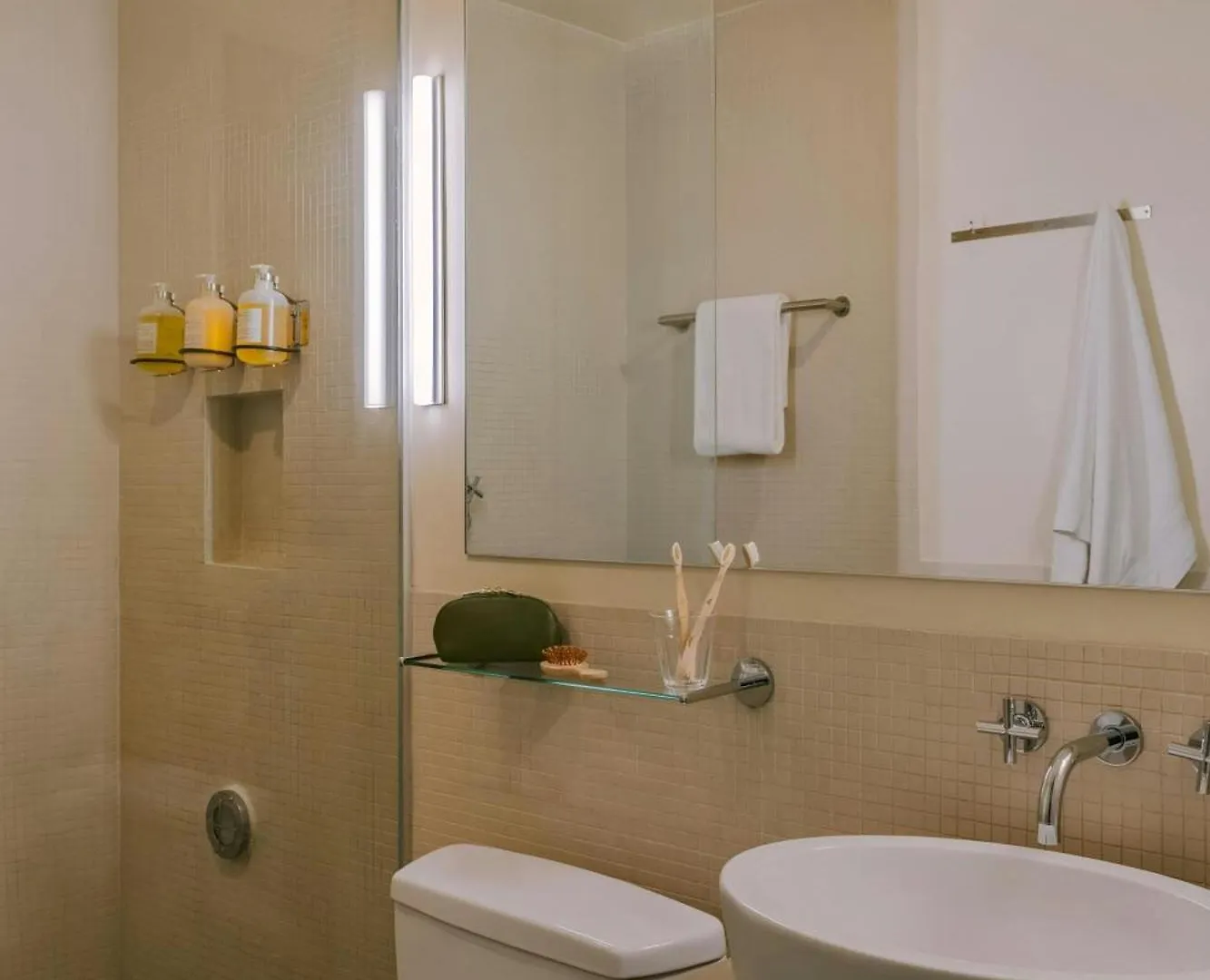 ****  Chambers Hotel Central Park South, Sonder By Marriott Bonvoy United States