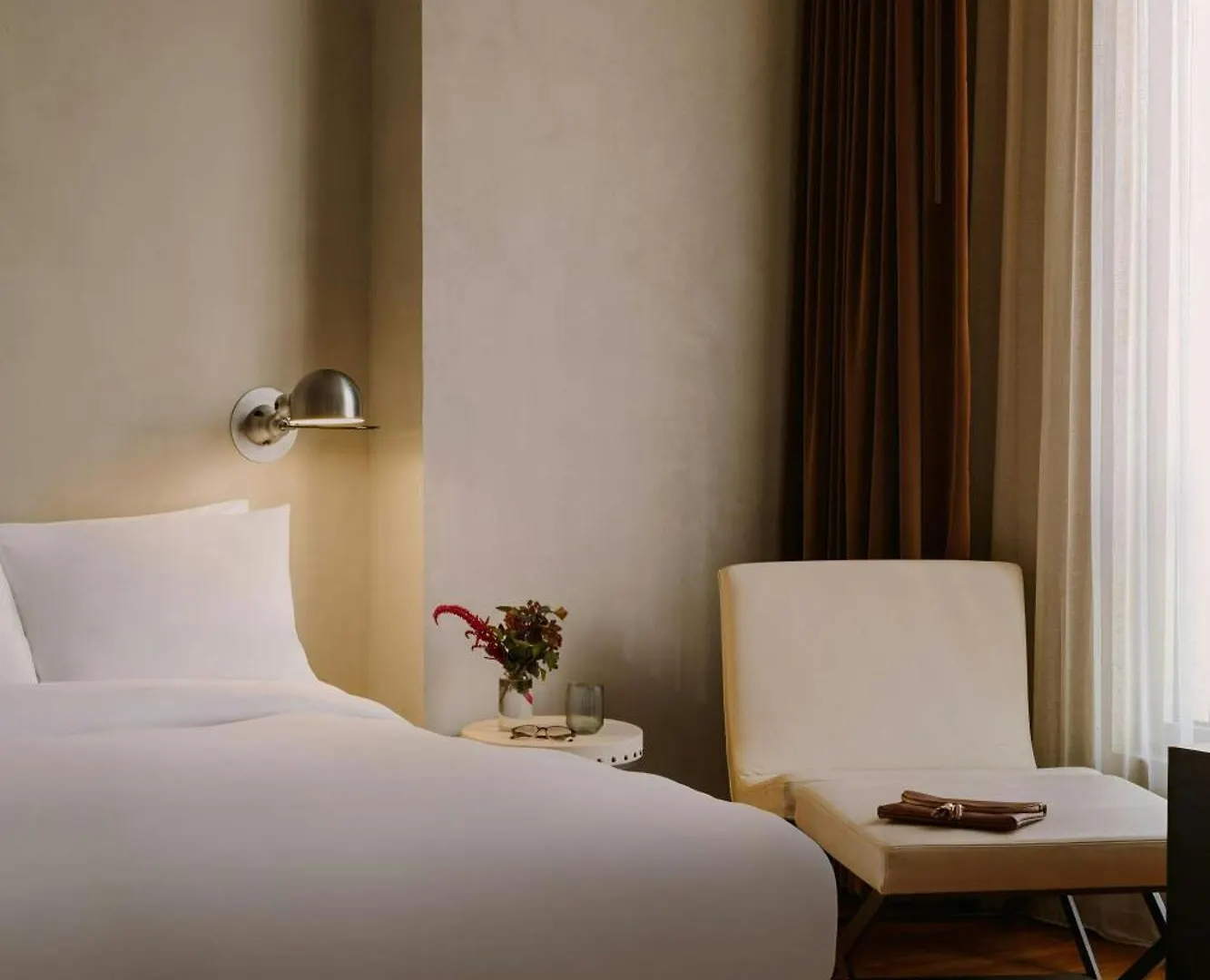 Chambers Hotel Central Park South, Sonder By Marriott Bonvoy