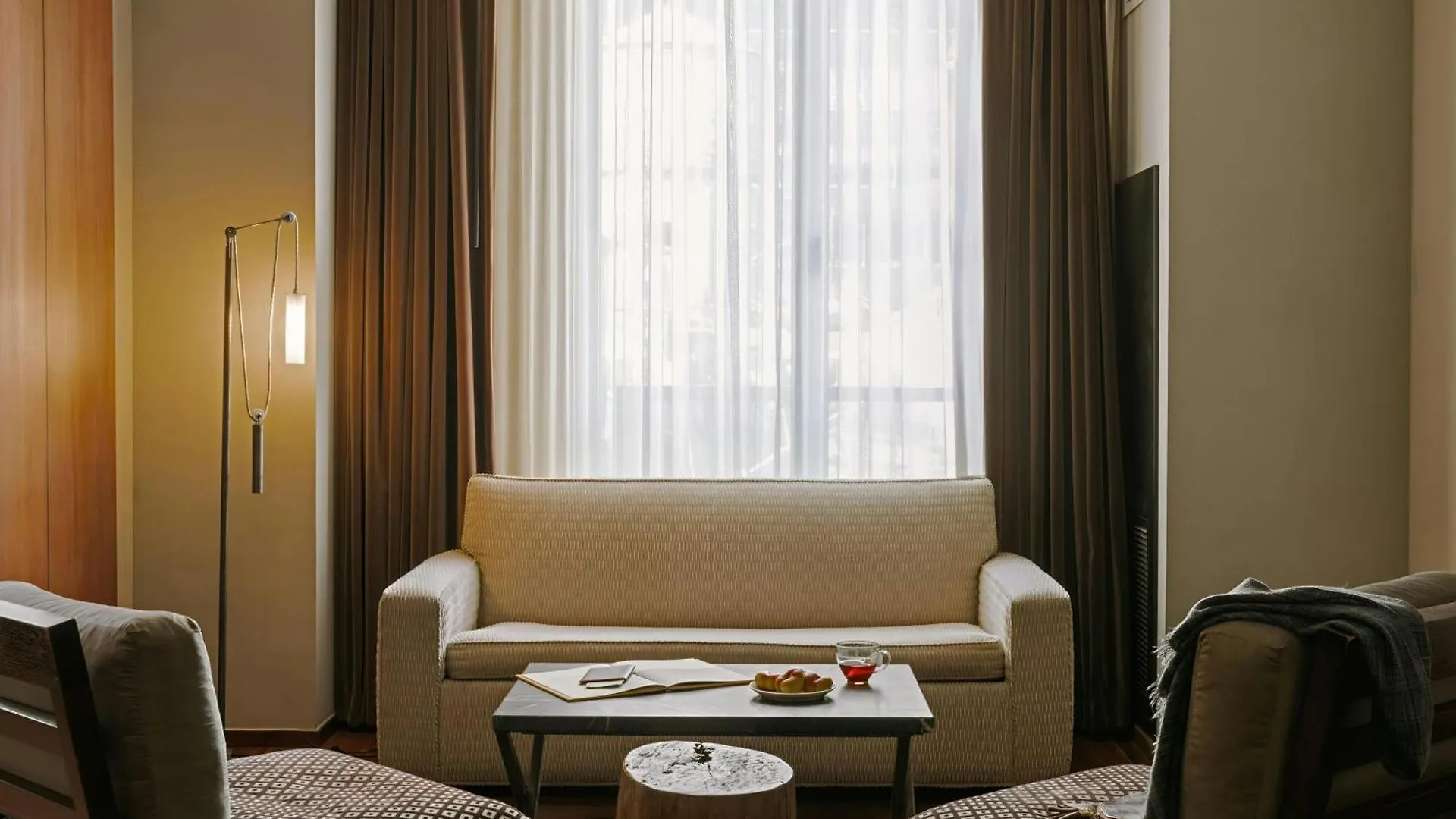 Chambers Hotel Central Park South, Sonder By Marriott Bonvoy New York